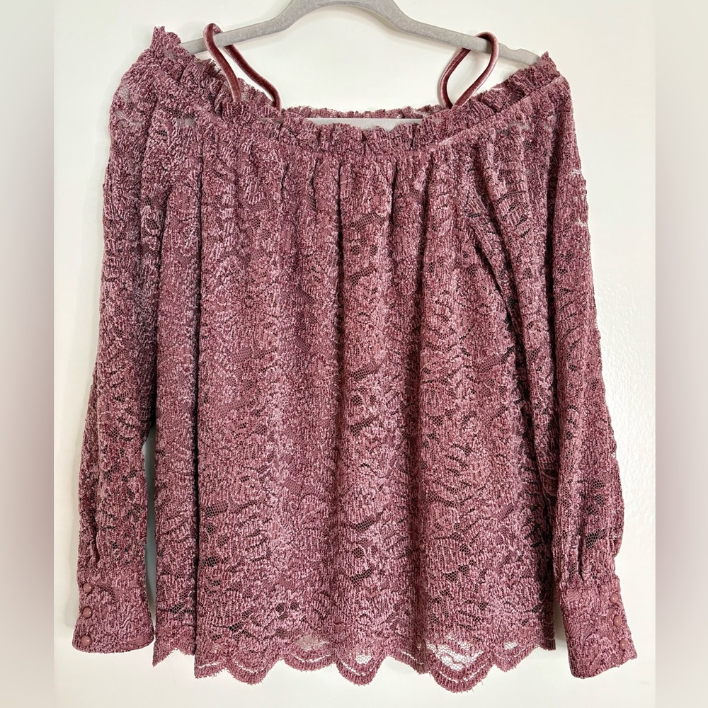 Anthropologie Off-Shoulder Lace Top Sz Small Scallop Hem Romantic Victorian